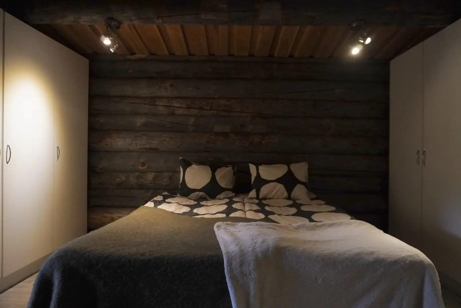 Second bedroom alternative view