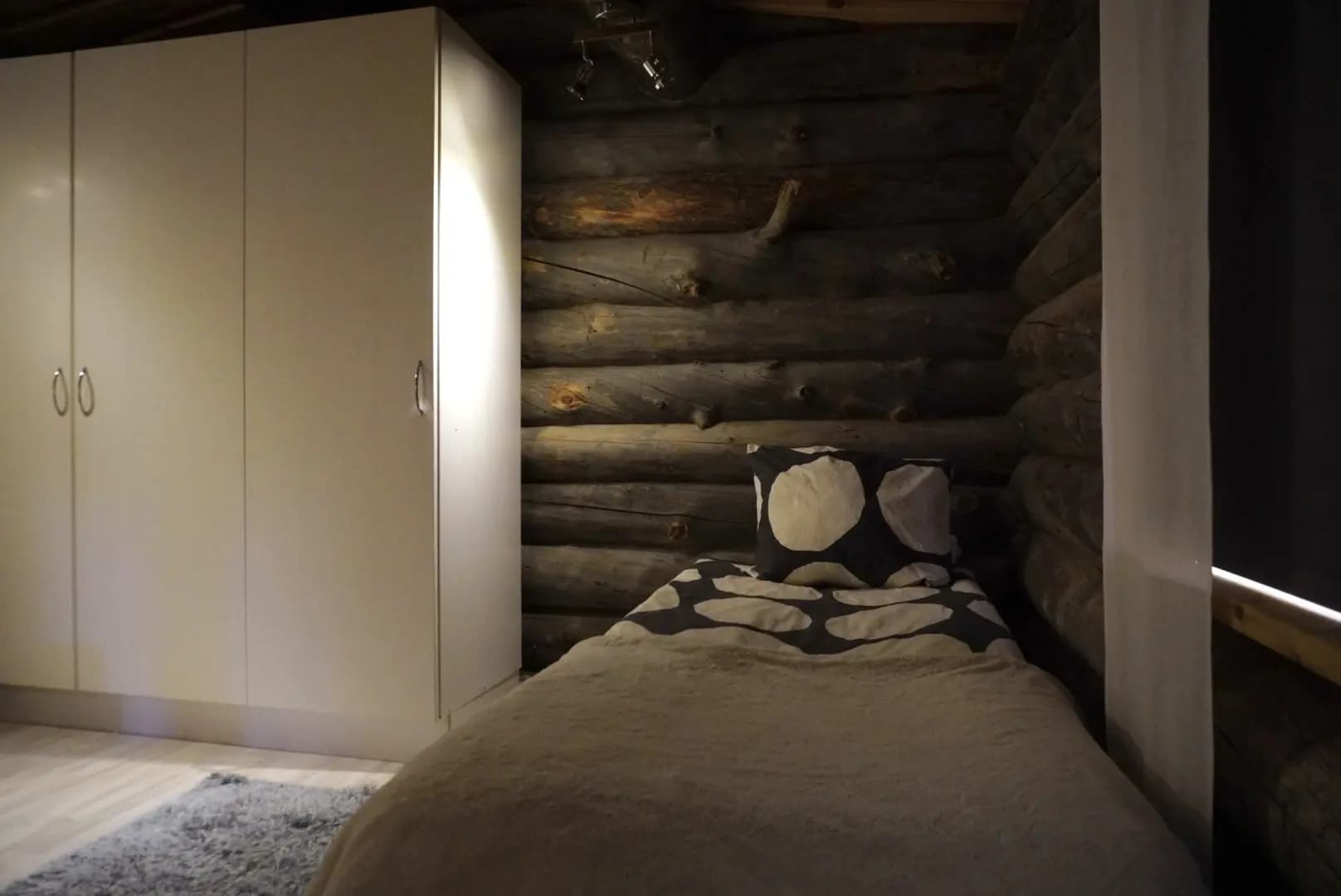 Another single bed view in second bedroom