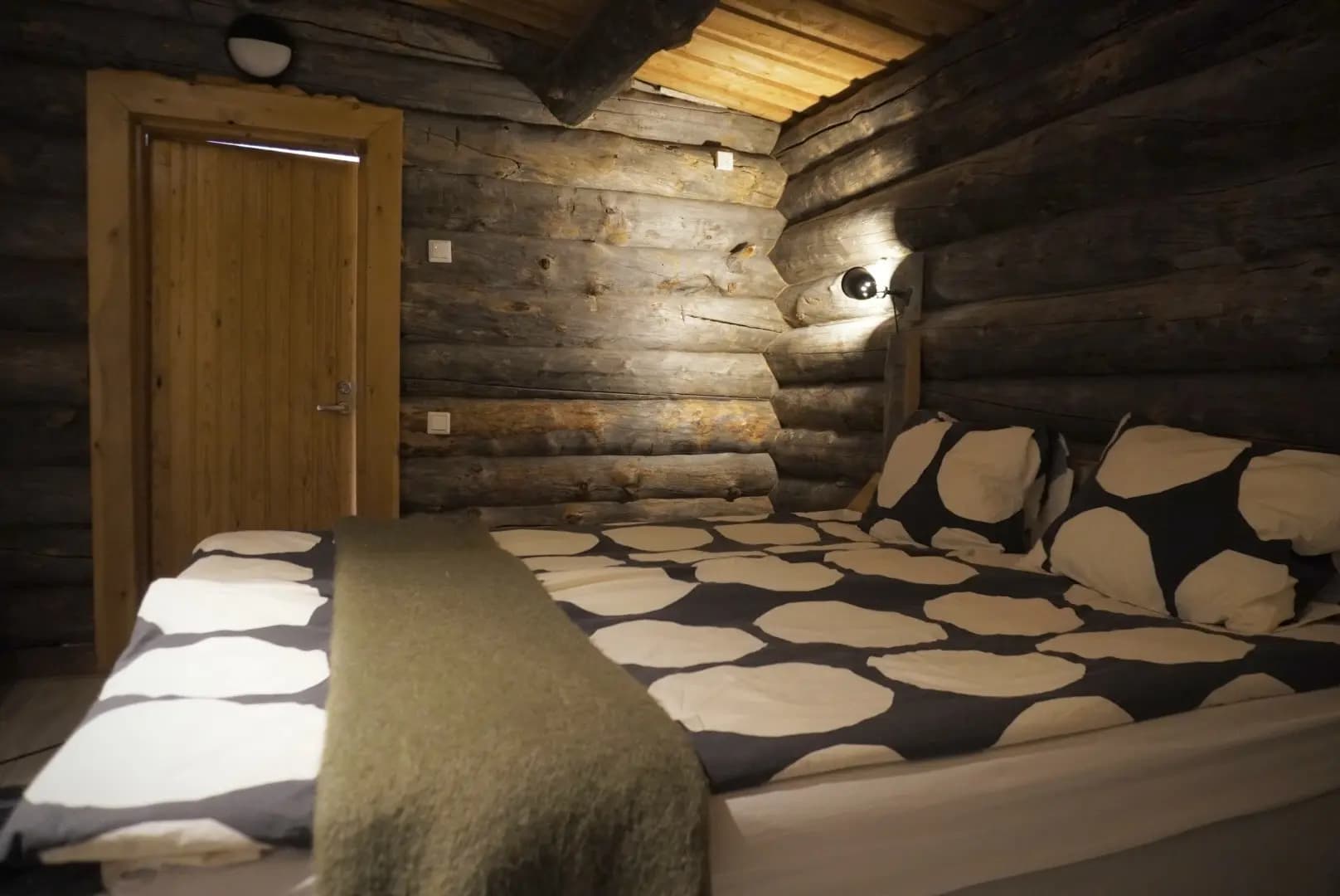 Third bedroom alternative view